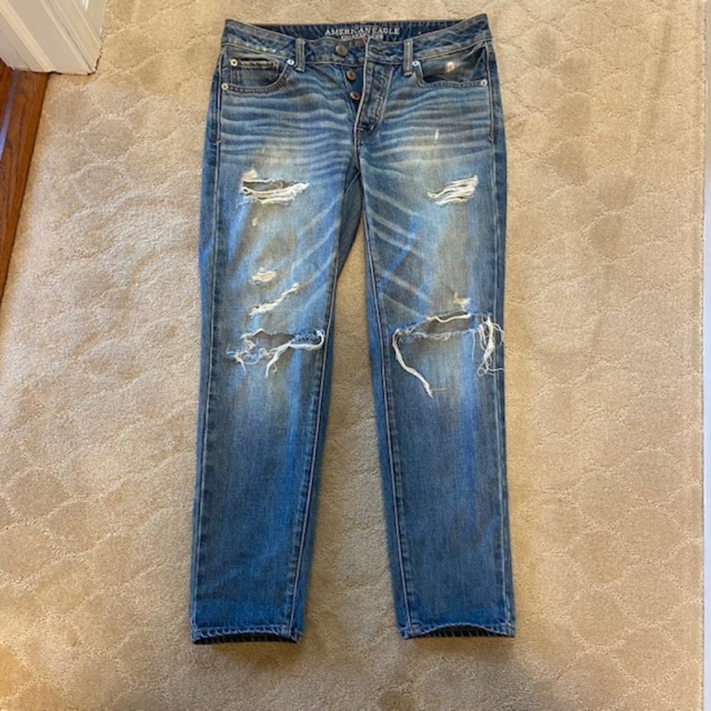 MOM JEANS